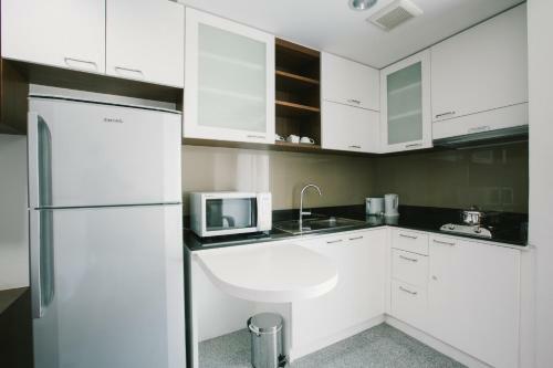Jasmine Resort Hotel And Serviced Apartment
