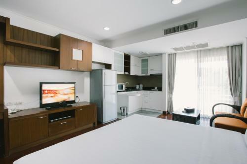 Jasmine Resort Hotel And Serviced Apartment