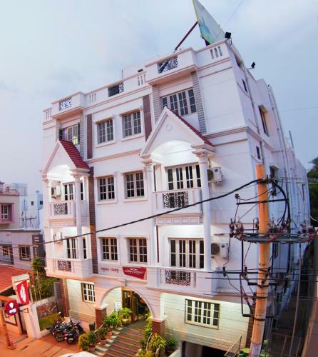 Hotel Aishwarya Residency