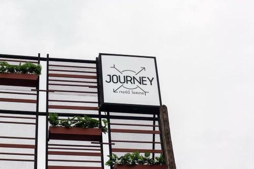 Journey Hostel Surat