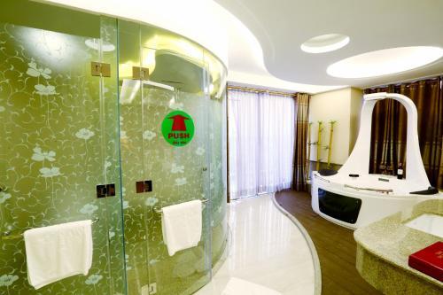 Holiday One Can Tho Hotel