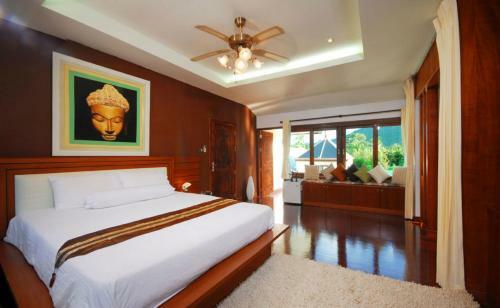 4 Bedroom Villa In Chaweng (p1)