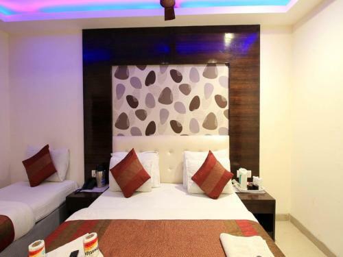 Arjun Hotel