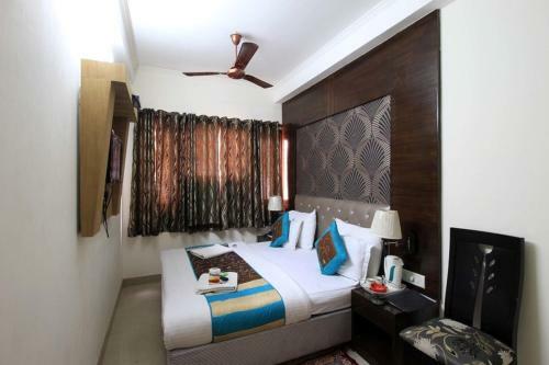 Arjun Hotel