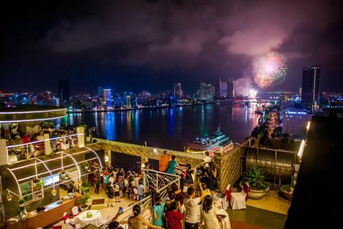 Da Nang Riverside Hotel