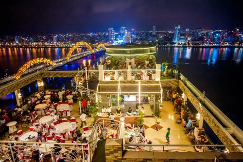 Da Nang Riverside Hotel
