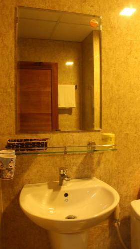 Bong Mai Motel