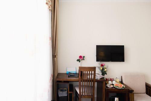 Truong Son Tung 2 Hotel