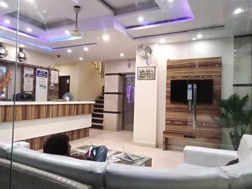 Hotel Saffron Inn