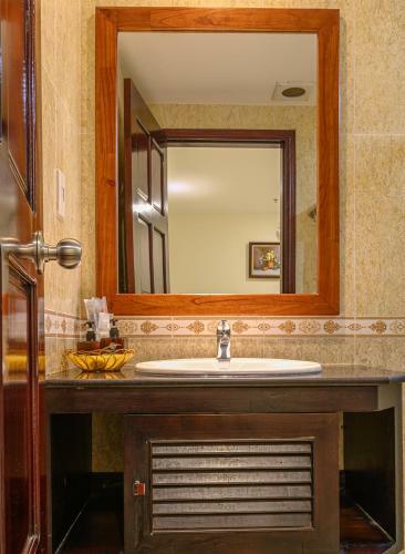 Hoang Linh Dan Hotel