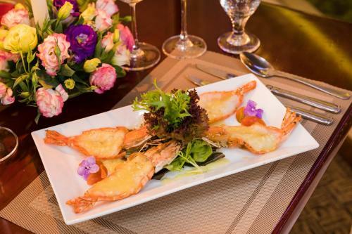 Ttc Hotel Premium Ngoc Lan