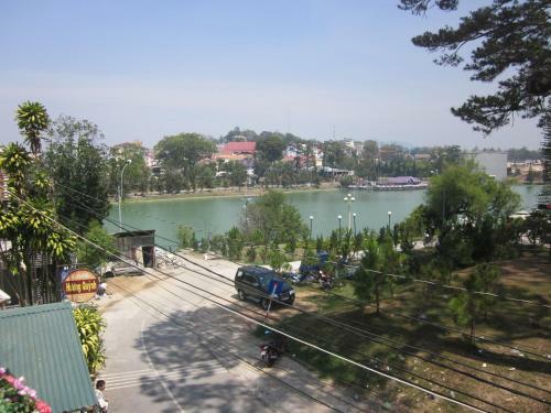 Hostal Thang Lap Hotel