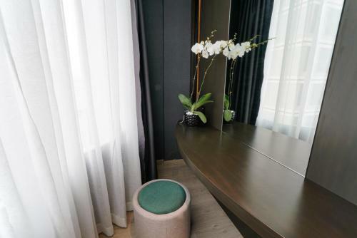 Cherie Hotel