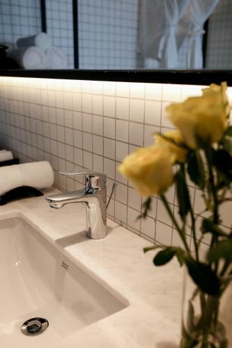 Cherie Hotel