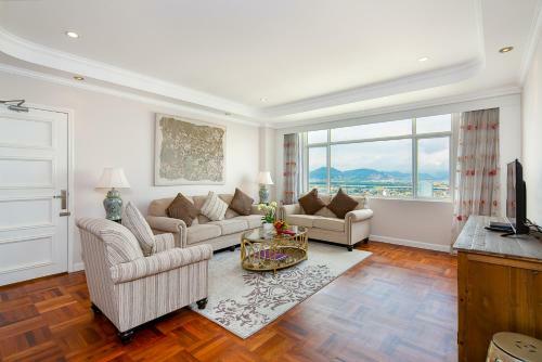 One Opera Danang Hotel