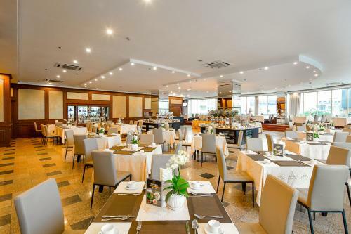 One Opera Danang Hotel