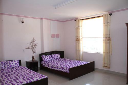 Cam Tu Cau Hotel