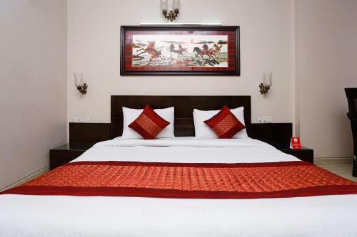 Oyo 5401 Hotel Mid Town