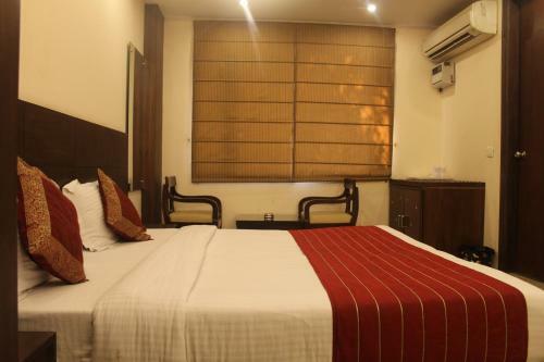 Hotel Paradise Inn