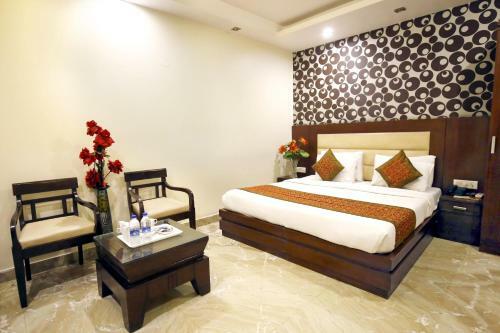 Hotel Paradise Inn