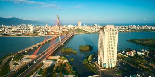 Hotel Grand Mercure Danang
