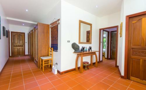 Seaview Villas Kata