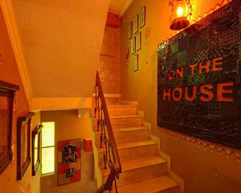 Bed & Breakfast On The House