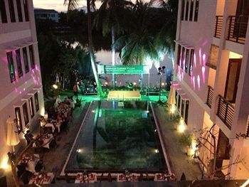 Hotel Riverside Garden Villas