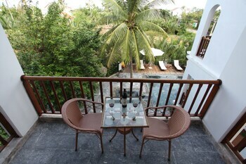 River Palm Villas