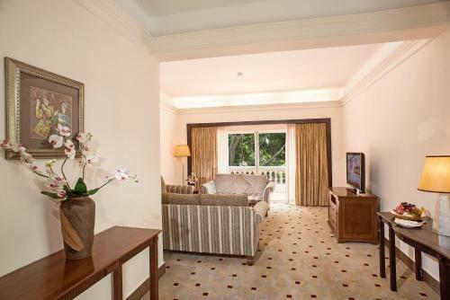Royal Villas Halong