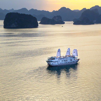 Signature Royal Halong Cruise