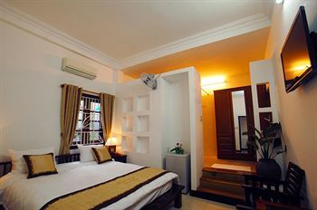 Hotel Flowergarden Homestay