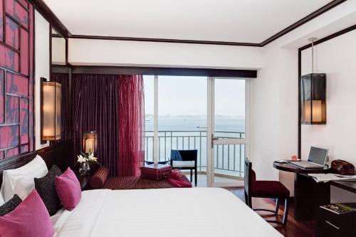 Novotel Ha Long Bay Hotel