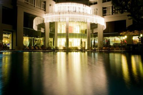 Novotel Ha Long Bay Hotel