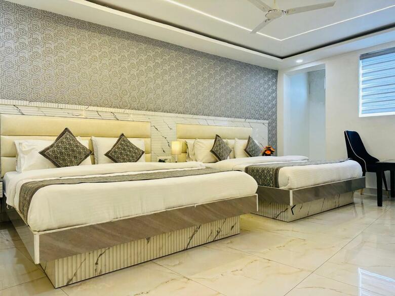 Hotel Krishna Deluxe