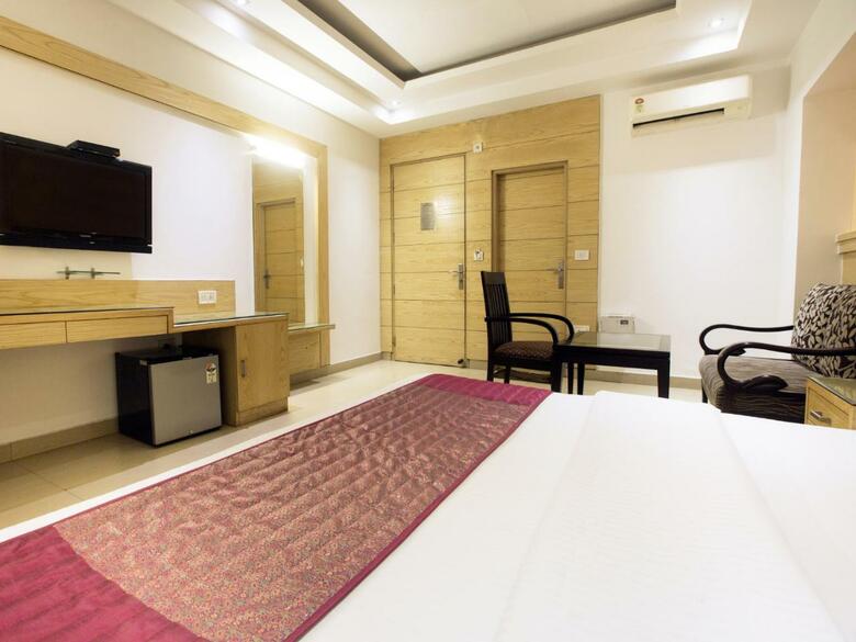 Hotel Krishna Deluxe