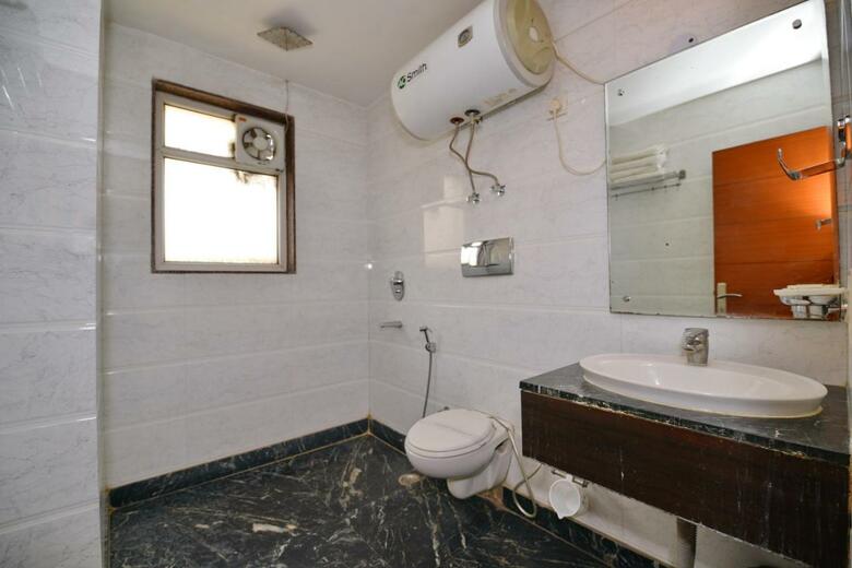 Hotel Krishna Deluxe