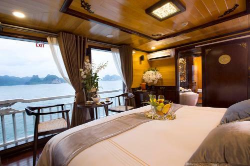 Aphrodite Cruise