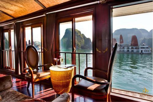 Pelican Halong Cruise