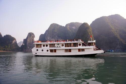 Oriental Sails