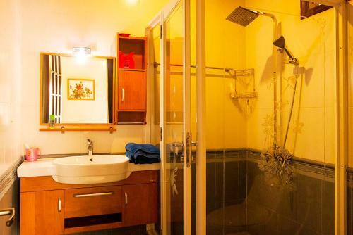 Hoa Mau Don Homestay