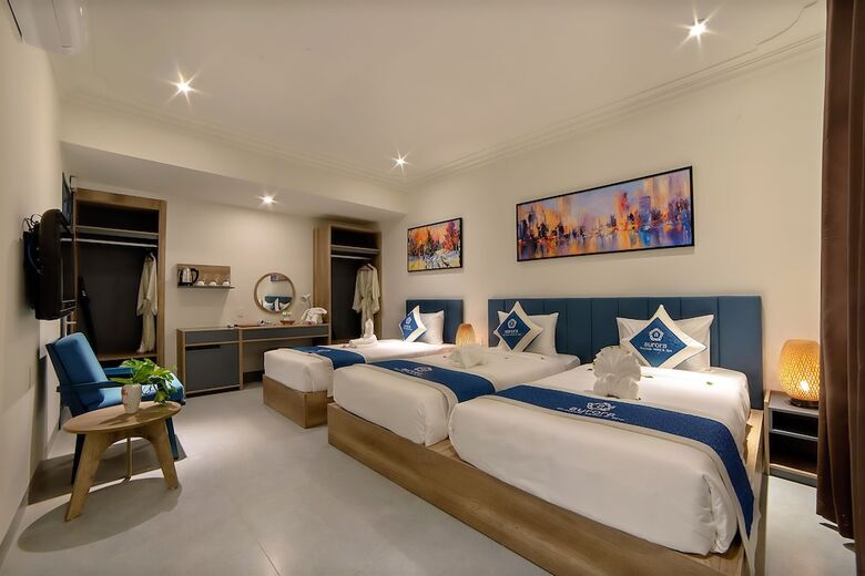 Aurora Riverside Hotel & Villas