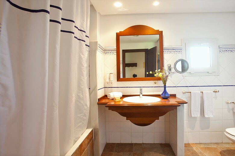 Hotel Cala Sant Vicen�