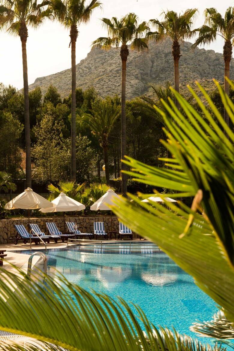 Hotel Cala Sant Vicen�
