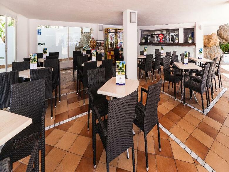Hotel Globales Simar