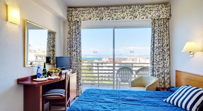 Hotel Bahamas
