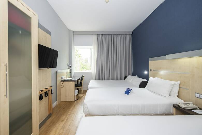 Hotel Holiday Inn Express Barcelona City 22@