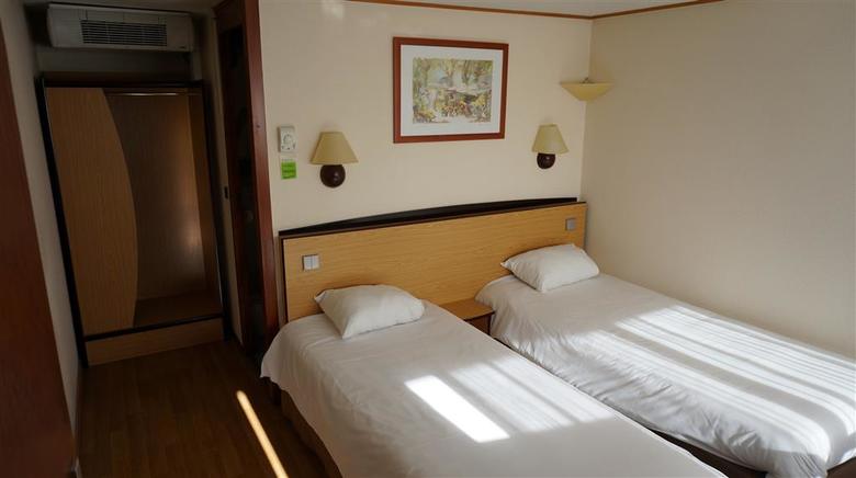 Hotel Campanile Lourdes