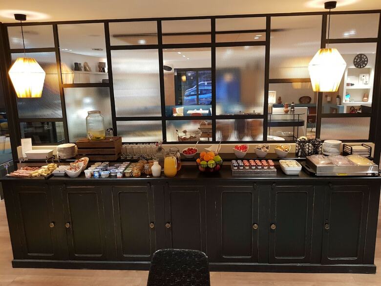 Hotel Kyriad Carcassonne Ouest La Cit