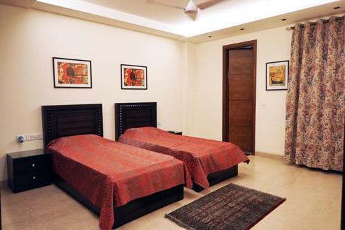 Woodpecker Service Apartments - Green Park